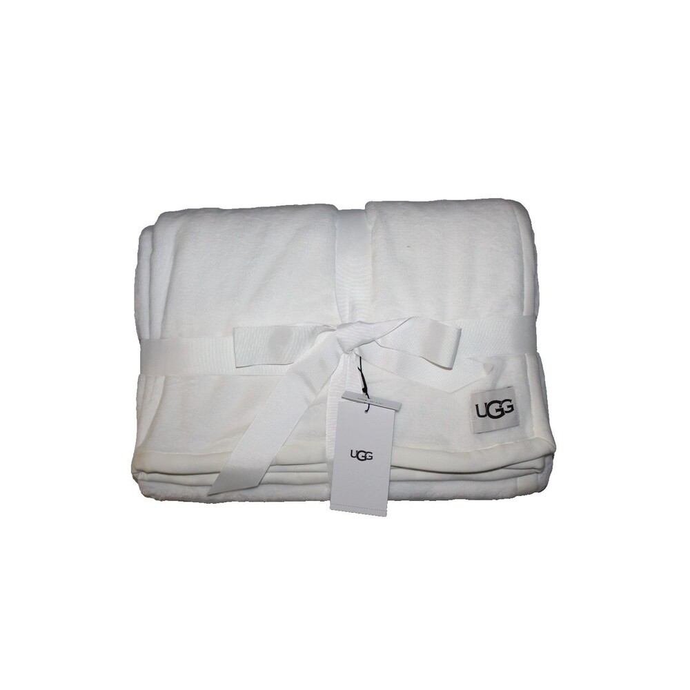 NWT UGG DUFFIELD II PLUSH THROW 50‎ X 70 WHITE NWT